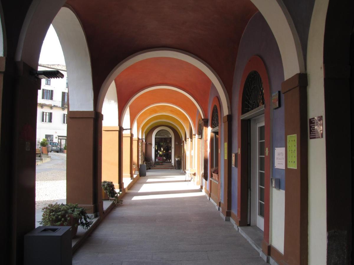 Alla Torre - Nel Cuore Del Borgo Storico Castagnole delle Lanze Exterior foto